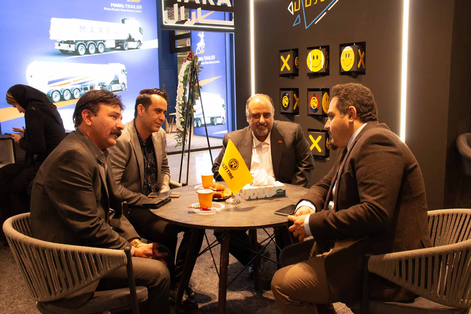 گزارش تصویری از حضور رازی تایر در نمایشگاه بین المللی حمل و نقل، لجستیک و صنایع وابسته آذر ماه 1404